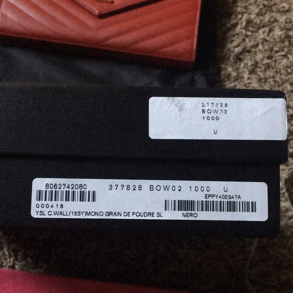 YSL red wallet purse. Comes with dust bag and box. - Picture 7 of 8